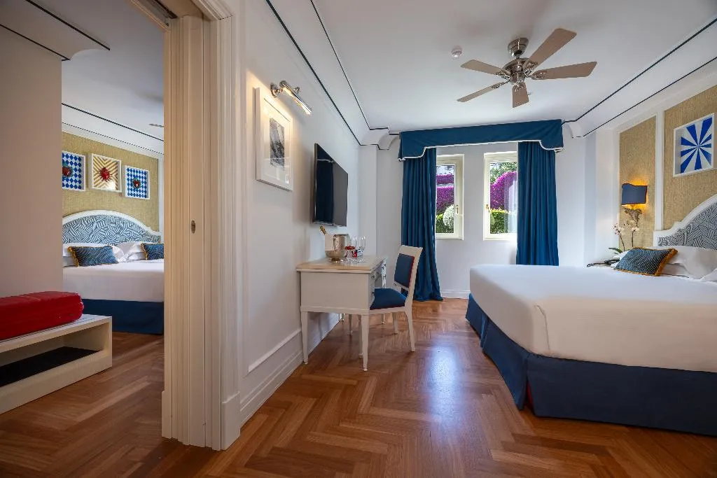 FAMILY ROOM SUPERIOR Room, Grand Hotel San Pietro, Taormina