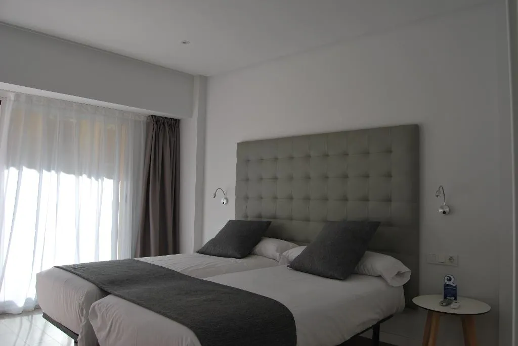 Double or Twin STANDARD Room, Estudiotel Alicante, Costa Blanca