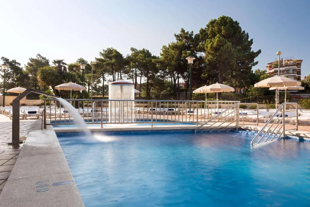 Pool, htop Royal Star, Costa Brava