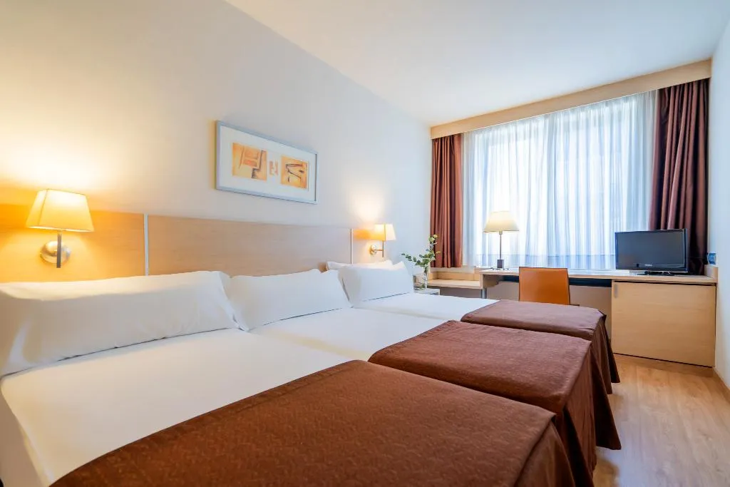 DOUBLE SUPERIOR WITH VIEWS Room, Glories, Barcelona