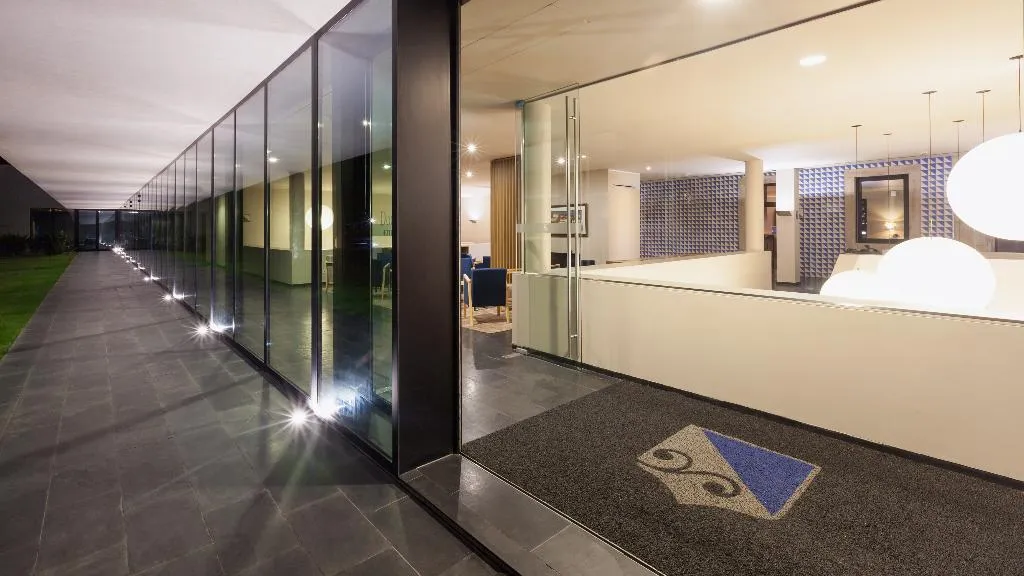 Lobby, Douro Palace, Porto