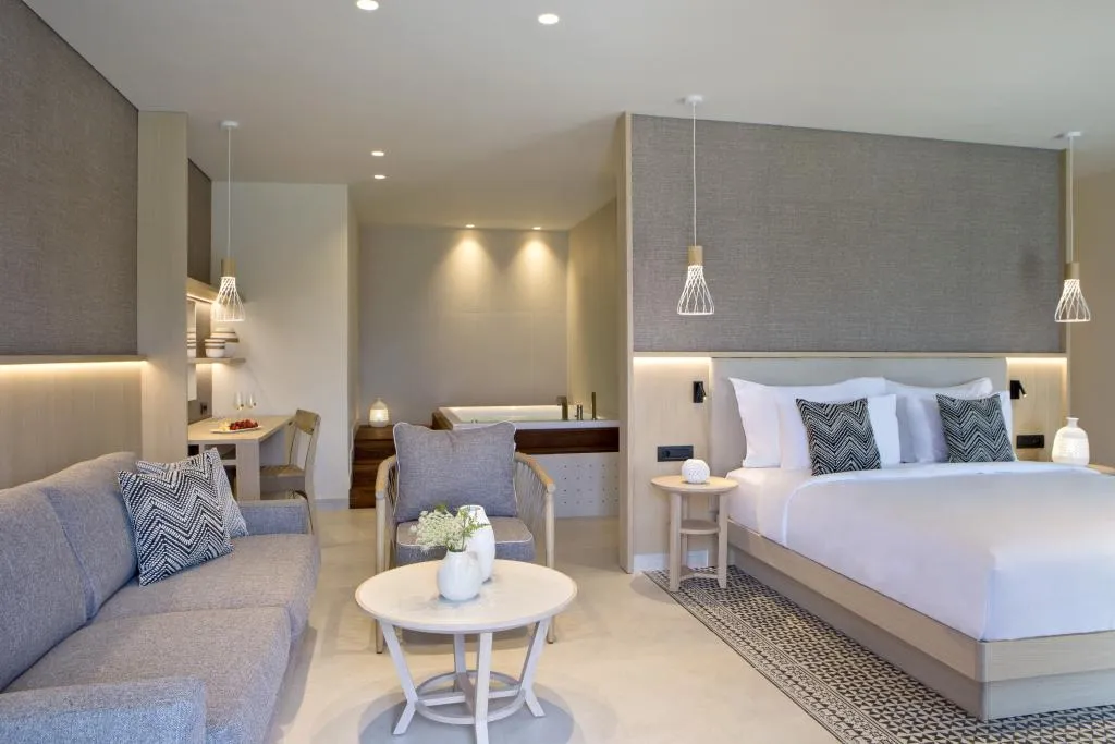 SUITE ONE BEDROOM Room, MERAVIA Leonardo Limited Edition, Halkidiki