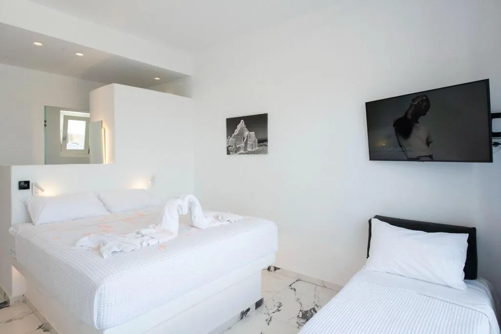 Room, Bianco A Nero, Mykonos