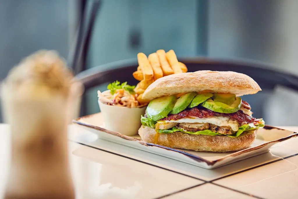 Restaurant, Media One, Dubai