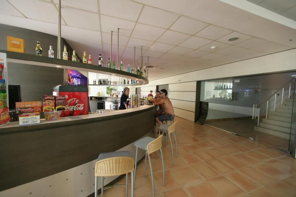 Bar, Hotel Globus - Half Board, Bourgas