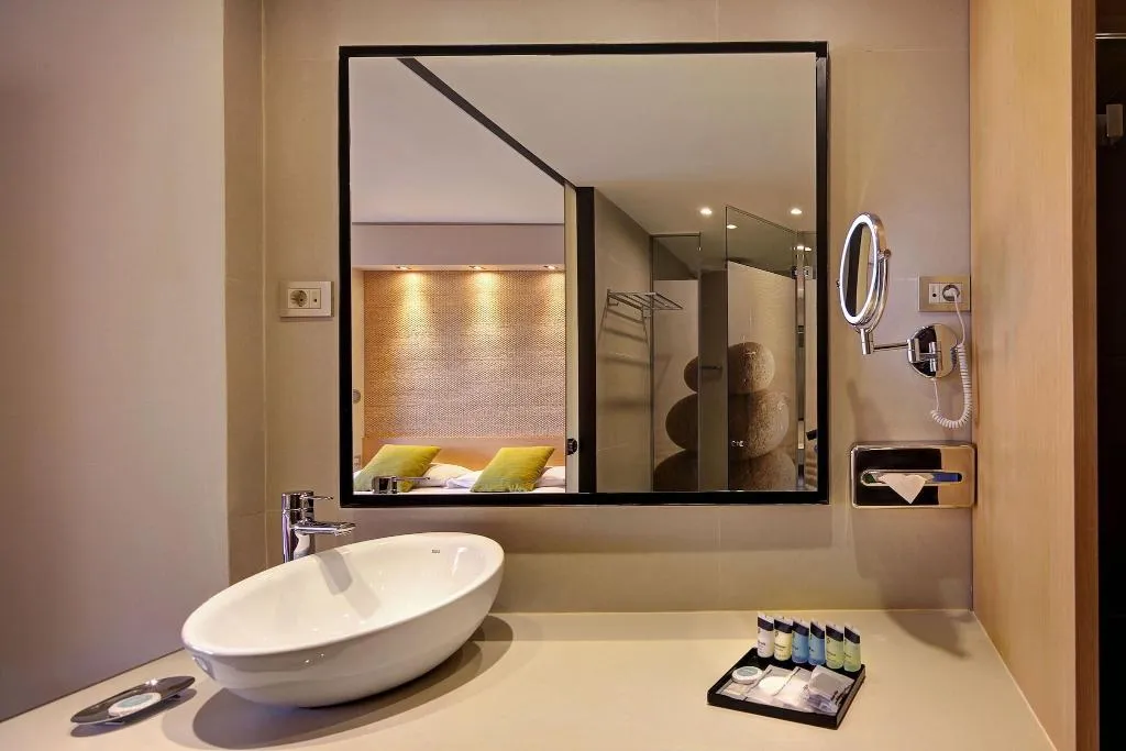 DOUBLE SINGLE USE SEA VIEW Room, Hotel Bonanza Palace – Resort & SPA by Olivia Ho, Majorca