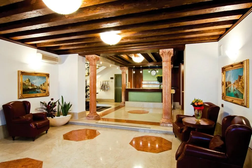 Lobby, Foscari Palace, Venice
