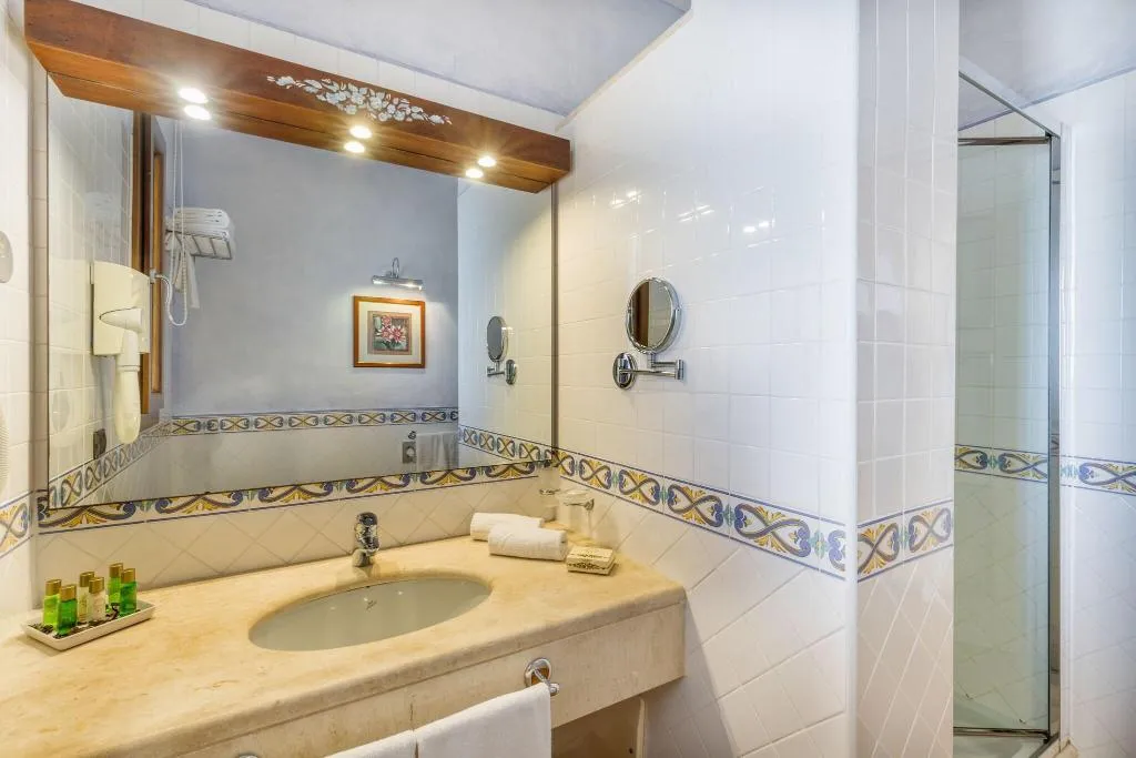 SUITE SEA VIEW Room, La Vecchia Fonte Hotel, Olbia