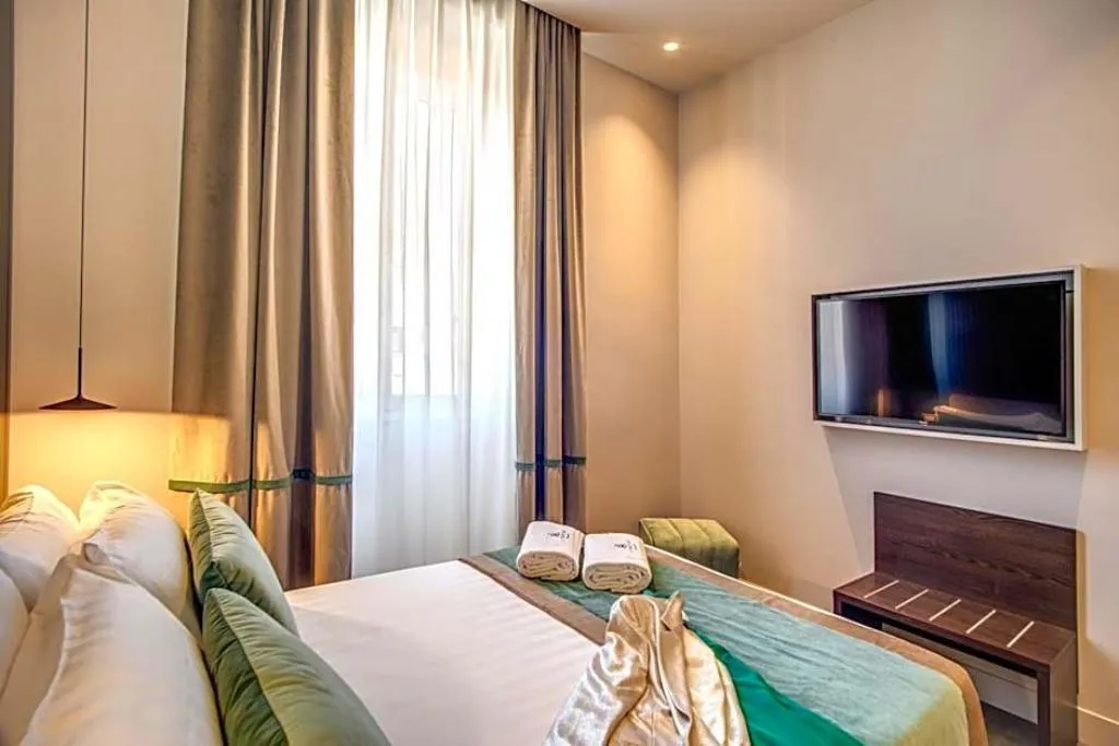 DOUBLE ANNEX Room, Hotel 77 Seventyseven, Rome