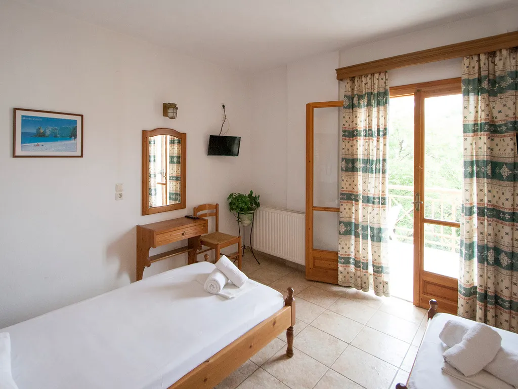 Double or Twin STANDARD Room, Pension Laura, Skiathos