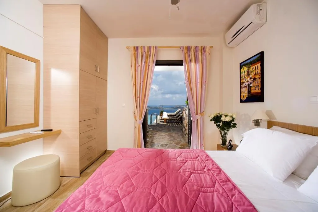 VILLA TWO BEDROOMS Room, Elounda Solfez Villas, Crete