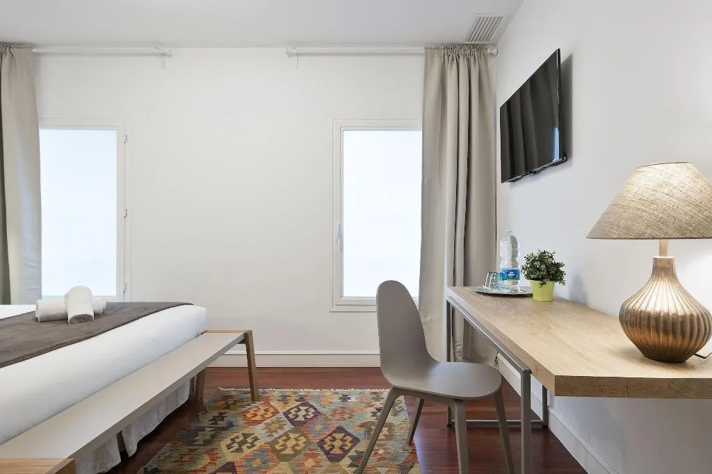 Room, Milton House Gran Vía, Barcelona