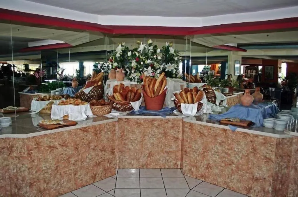Restaurant, Eri Beach & Village, Crete