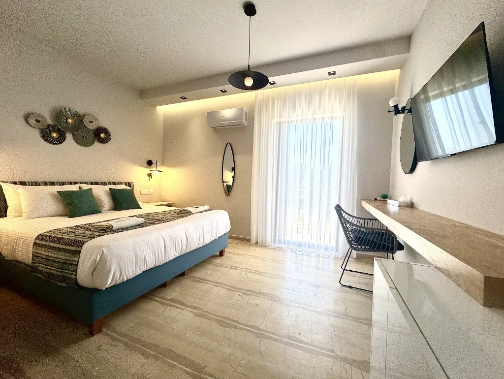 Double or Twin DELUXE Room, Bruskos Hotel & Suites, Corfu