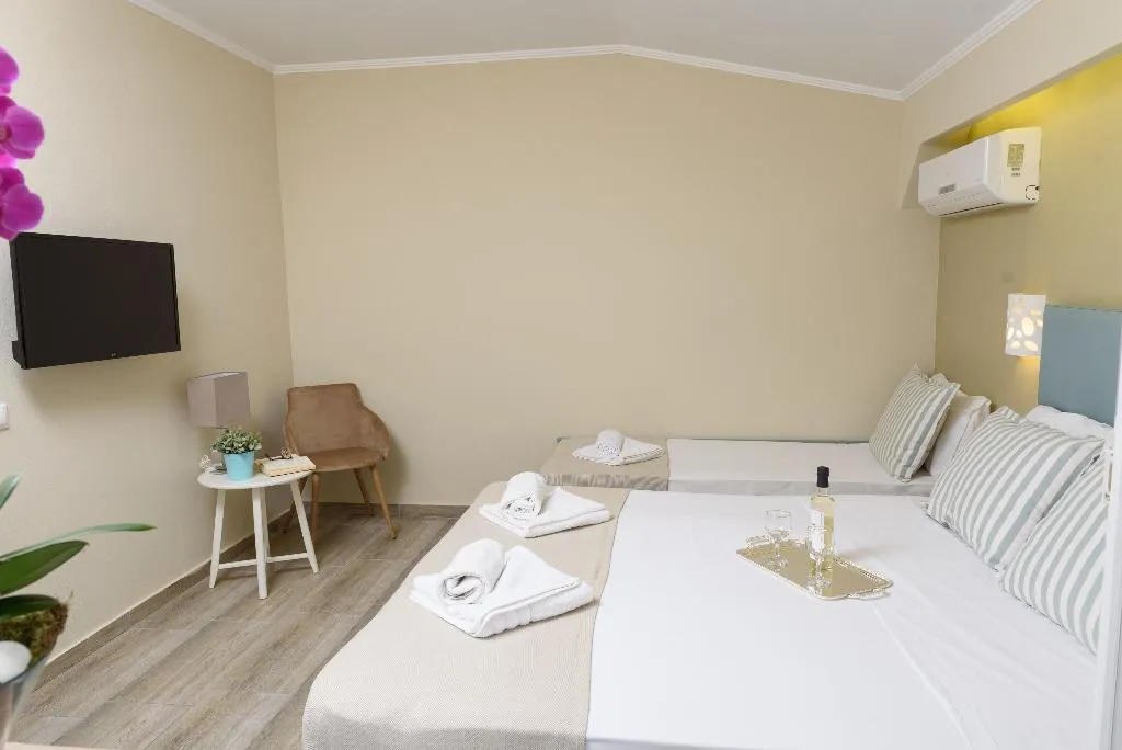 SUITE DELUXE Room, Ammos Beach & Studios, Thessaloniki