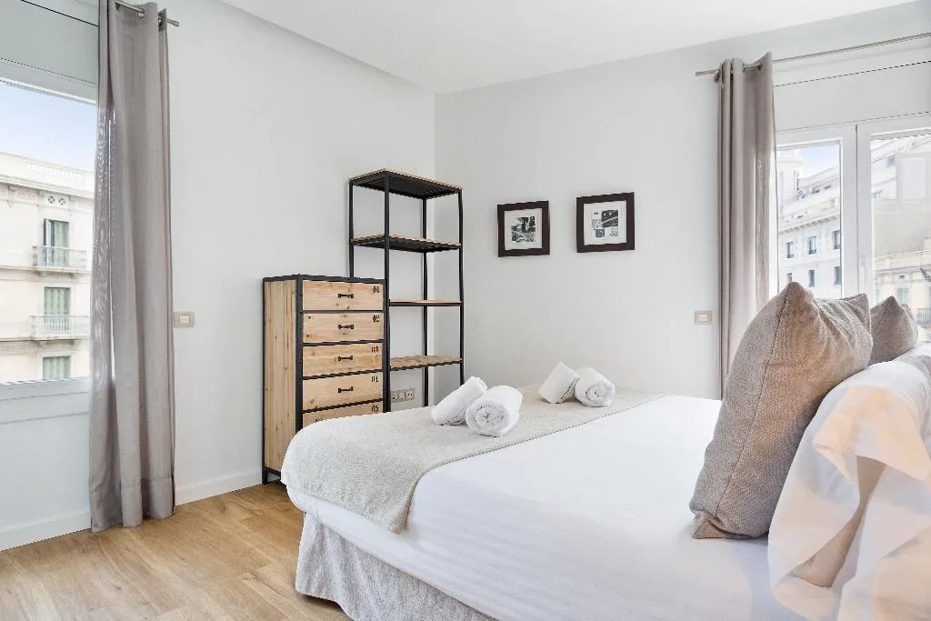 APARTMENT CAPACITY 4 Room, Amister Apartments, Barcelona