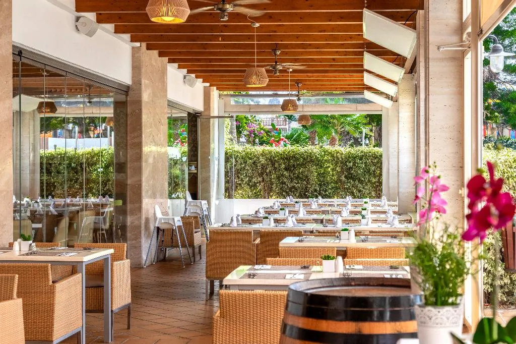 Restaurant, Viva Sunrise, Majorca