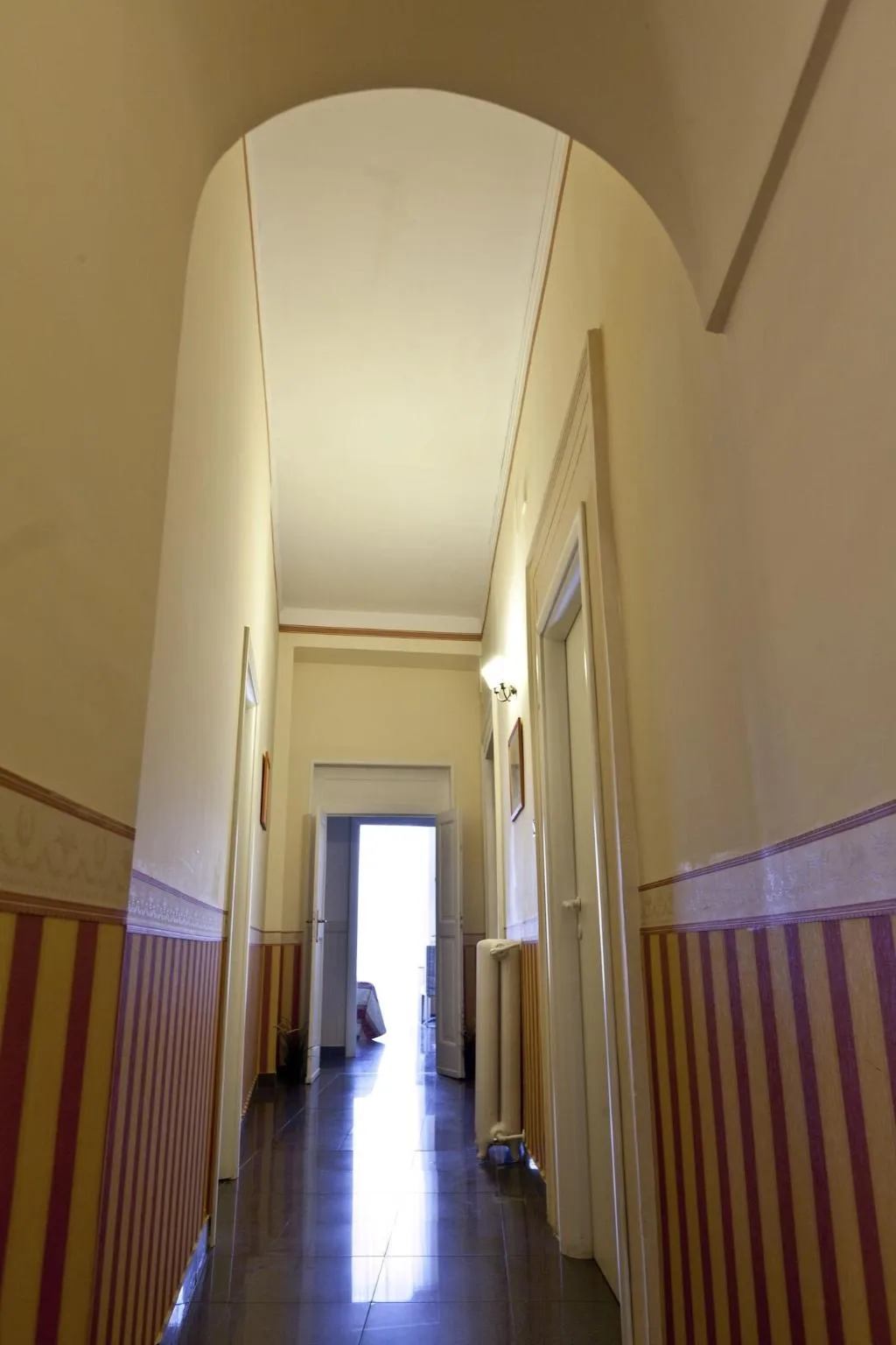 Lobby, Medinaples, Naples