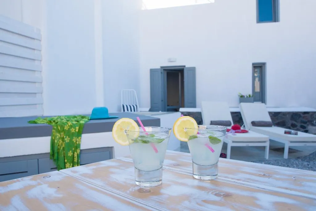 VILLA EXECUTIVE Room, Lagadi Suites, Santorini