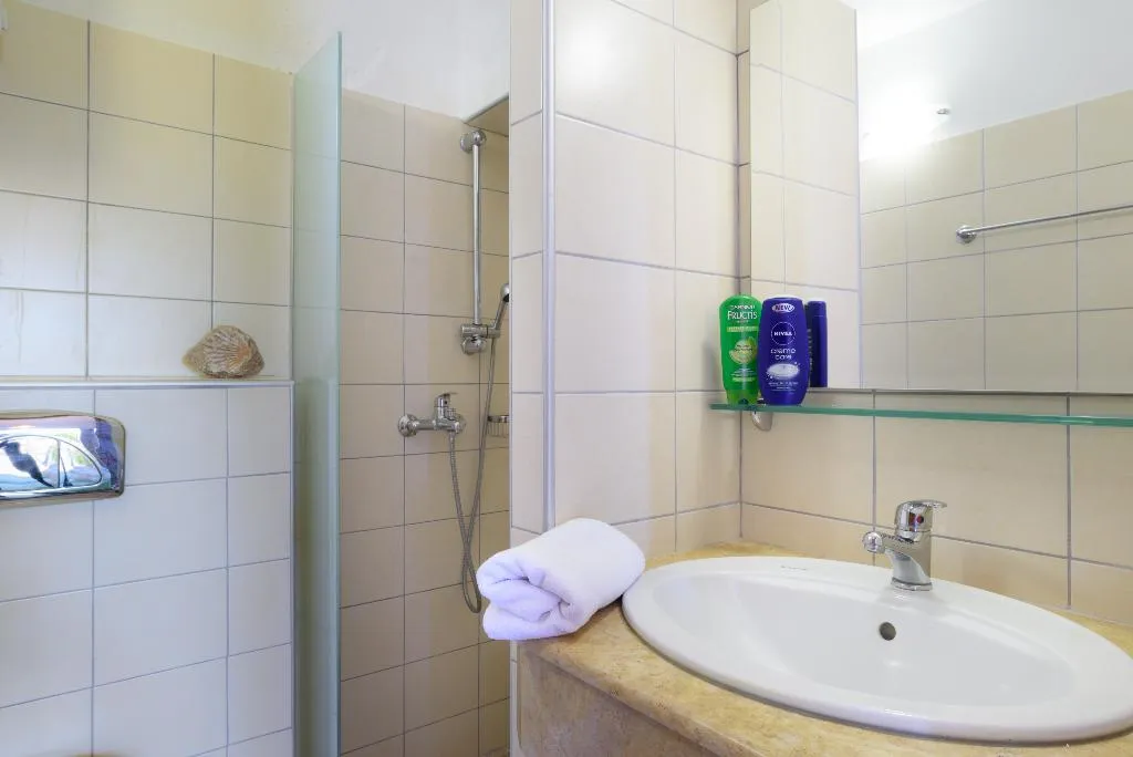 VILLA STANDARD Room, Meandros Villa and Studio, Rhodes