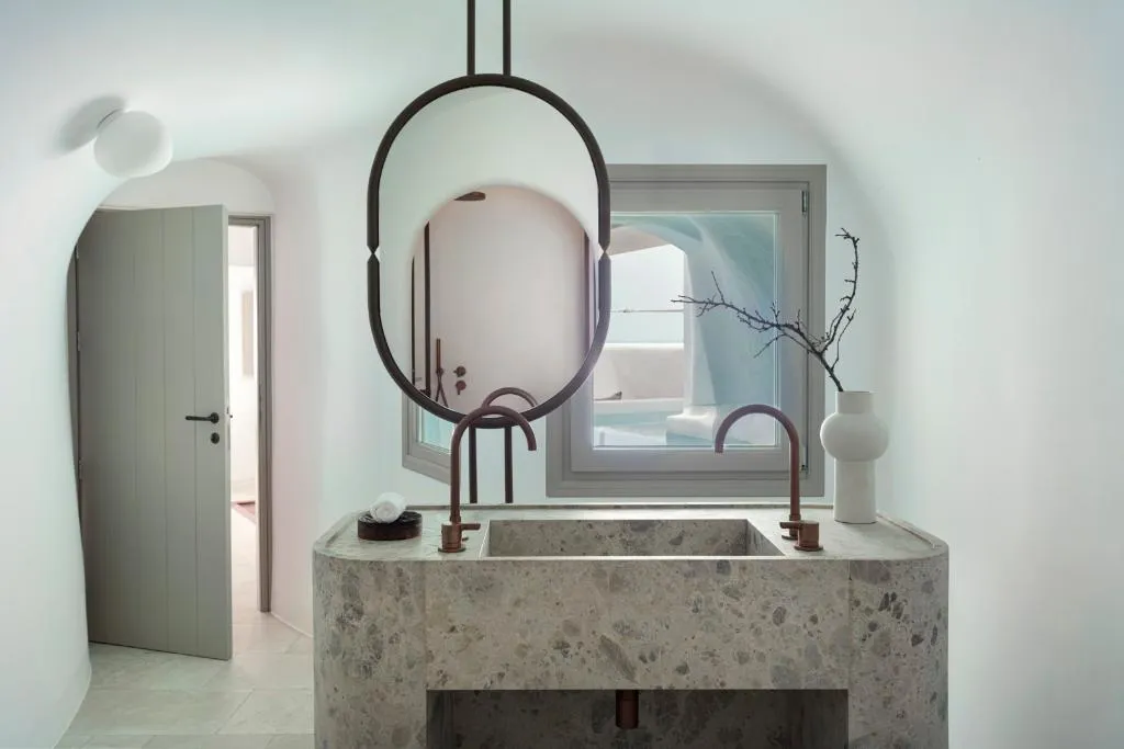 SUITE WITH PRIVATE POOL Room, Canaves Ena, Santorini