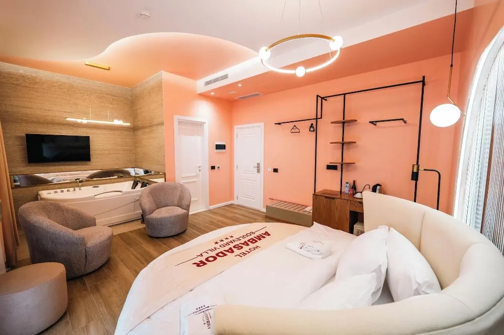 Room, Ambasador Hotel, Durres