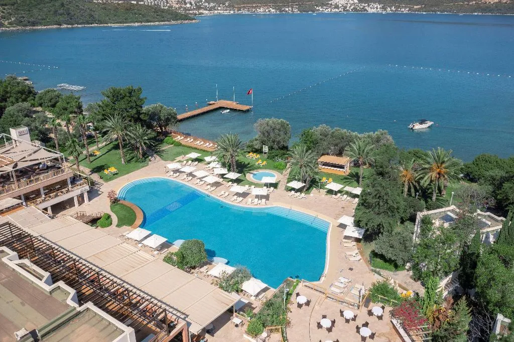 Pool, DoubleTree By Hilton Bodrum Isıl Club Resort, Bodrum