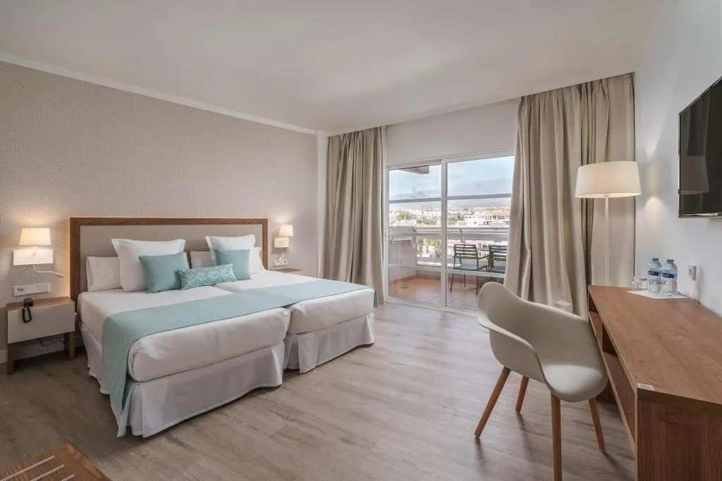 Room, Alua Atlantico Golf Hotel, Tenerife