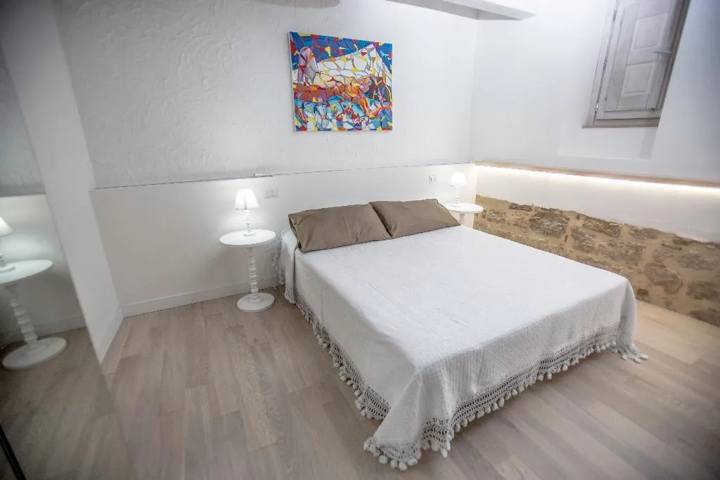 APARTMENT CAPACITY 2 Room, Residence Ventimiglia, Palermo