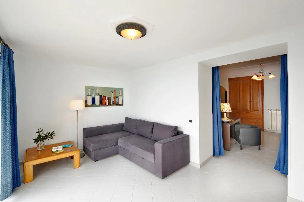 DOUBLE SUPERIOR Room, Maresca Hotel Praiano, Naples