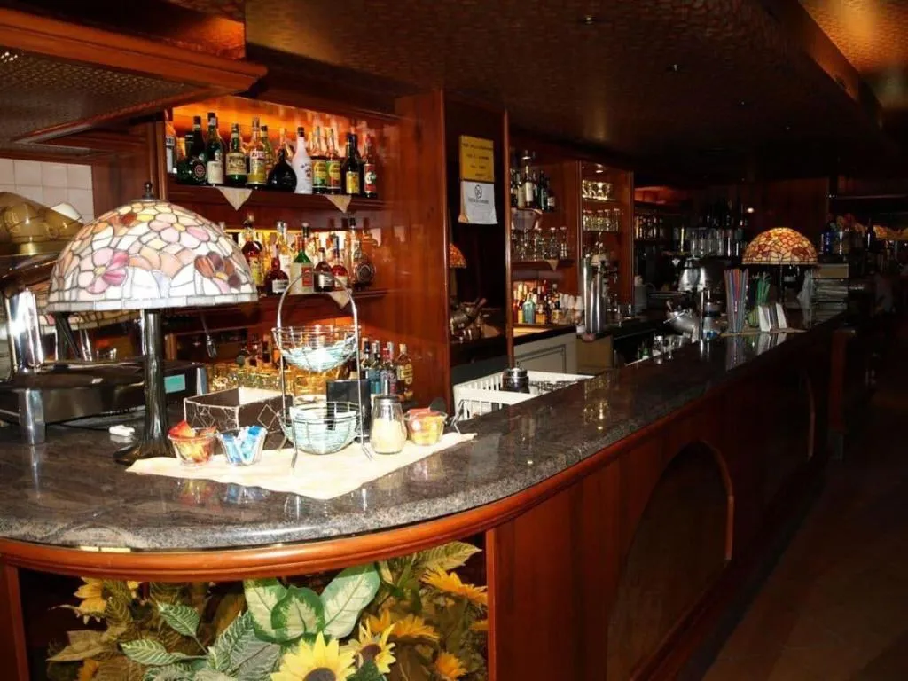 Bar, Hotel Karol, Milan