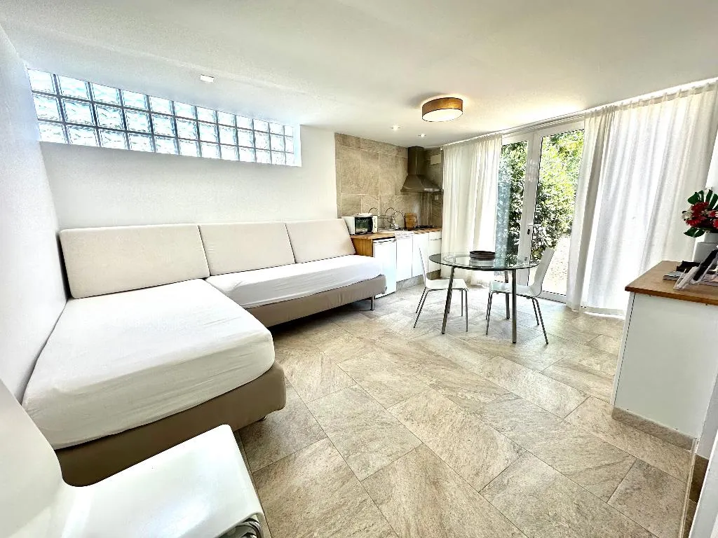 FAMILY ROOM EXECUTIVE KING BED Room, Starbal, Menorca