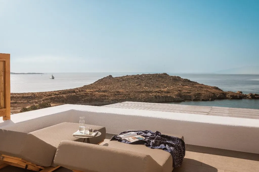 VILLA SEA VIEW HONEYMOON Room, Casa Del Mar Mykonos Seaside Resort, Mykonos