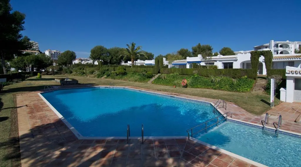 Sports and Entertainment, Miraflores Beach & Country Club, Costa Del Sol