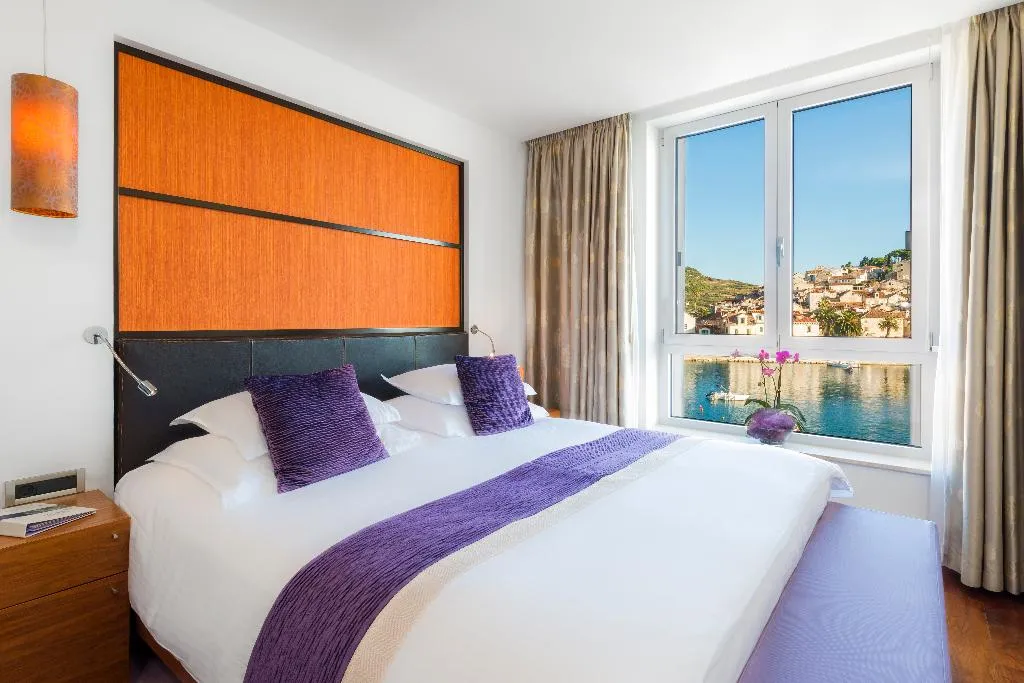 SINGLE SUPERIOR SEA VIEW Room, Adriana, Hvar spa hotel, Split