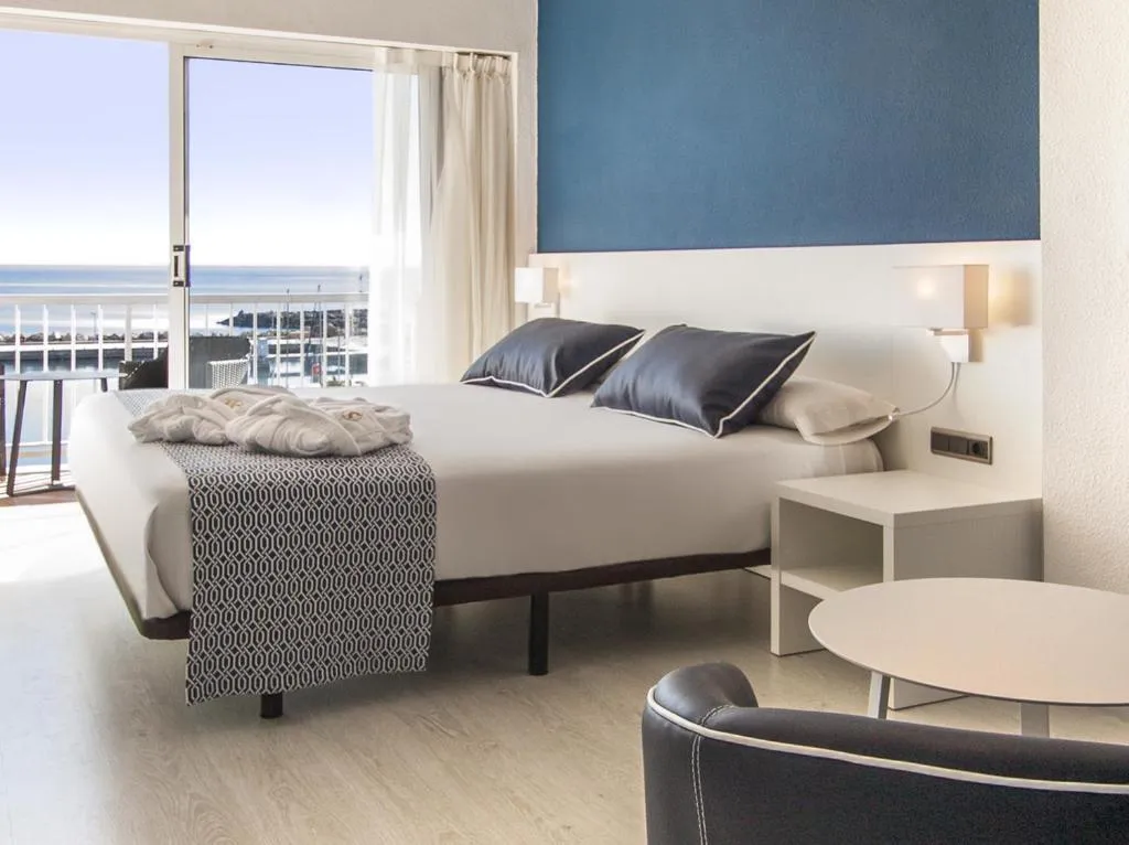 JUNIOR SUITE SEA VIEW Room, Catalonia Del Mar, Majorca