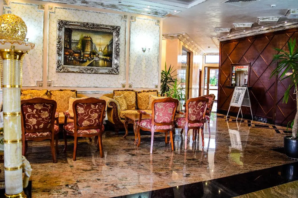 Lobby, Karolina, Bourgas