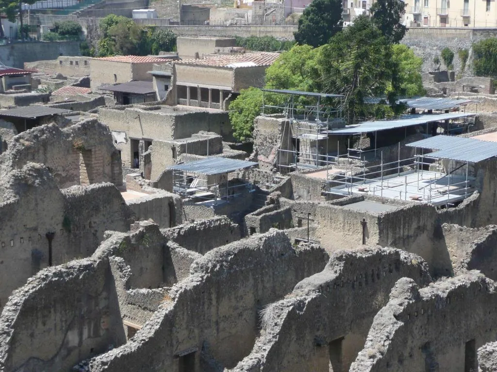 General view, I Papiri, Naples