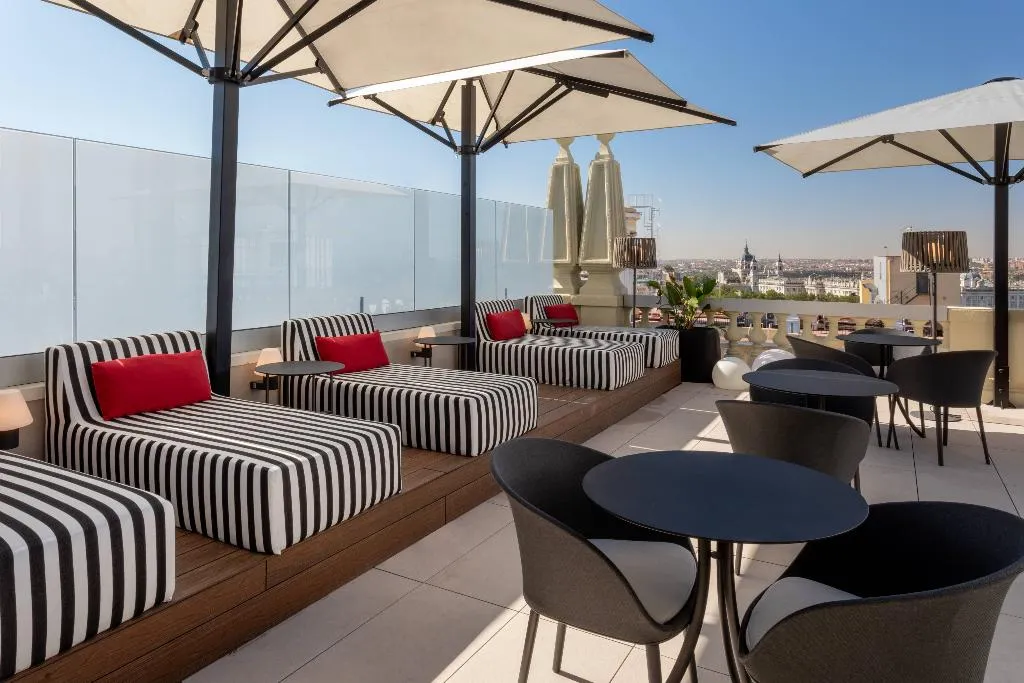 Terrace, Catalonia Plaza España Hotel & Spa, Madrid
