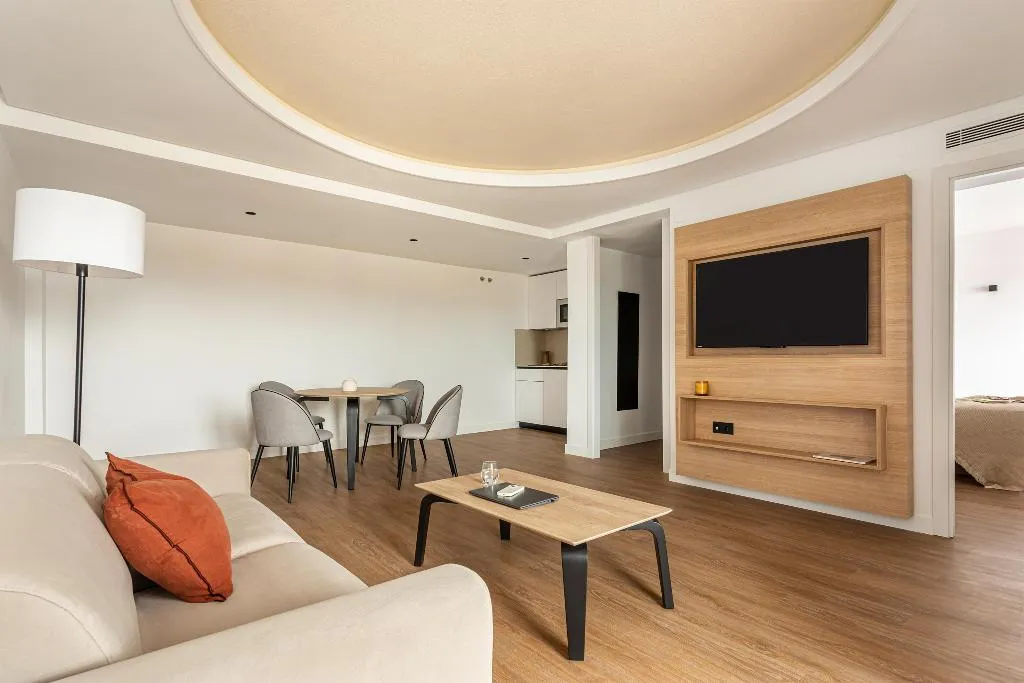 APARTMENT DELUXE Room, B48 Valencia Feria, Valencia