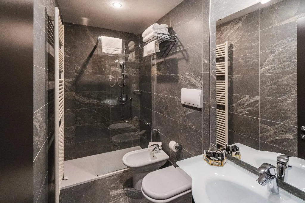 DOUBLE SINGLE USE ECONOMY Room, Smart Hotel Holiday, Venice