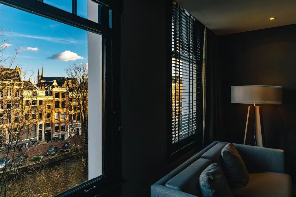 JUNIOR SUITE CANAL VIEW Room, The Dylan Amsterdam, Amsterdam