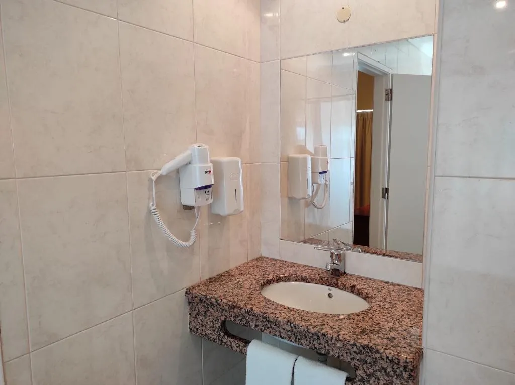 Double or Twin STANDARD Room, Sao Mamede Estoril Hotel, Lisbon