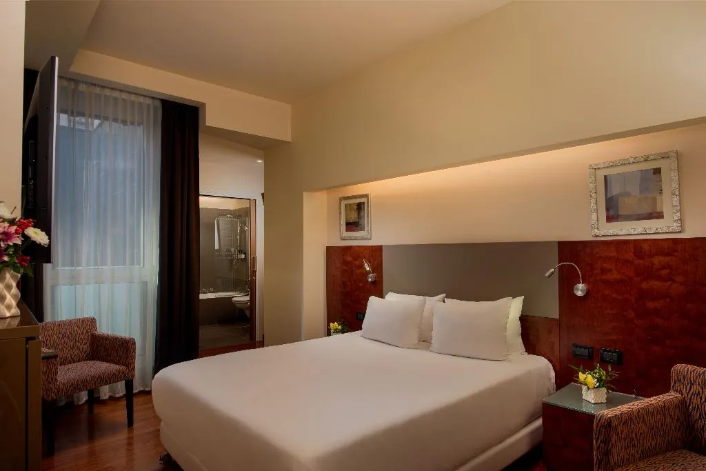 DOUBLE SUPERIOR Room, NH Bergamo, Milan