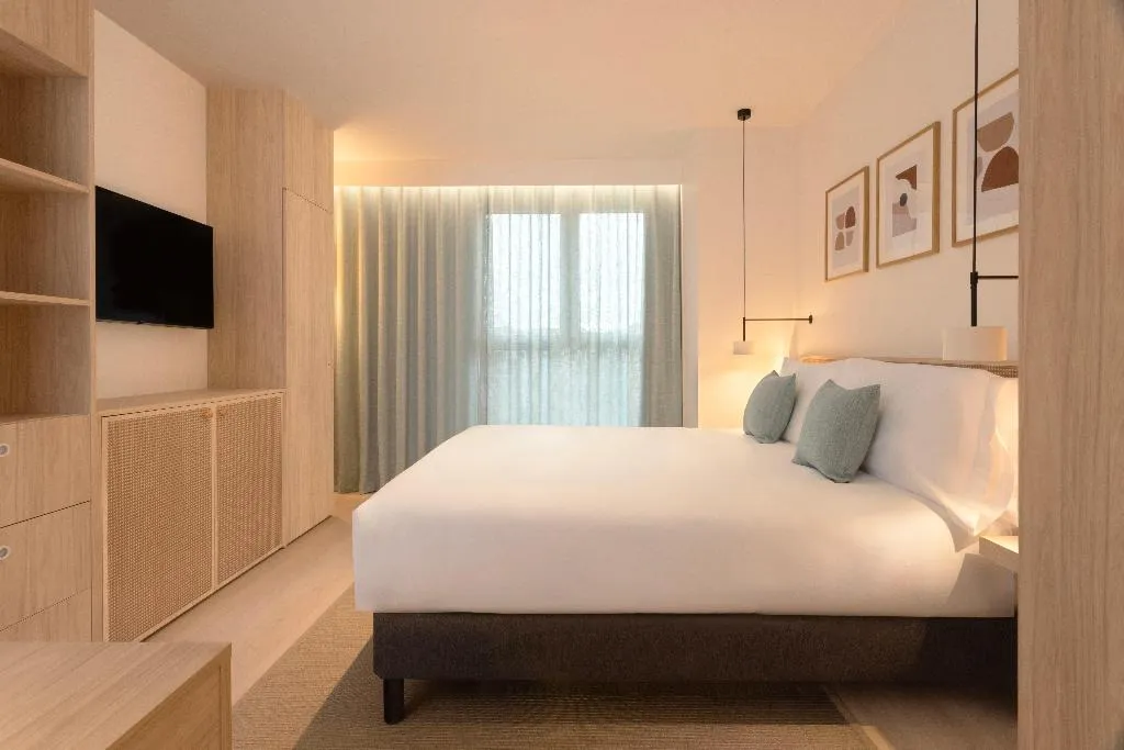 STUDIO Accessible Room, Staybridge Suites Malaga, Costa Del Sol