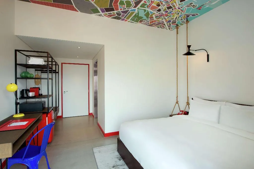 Room KING SIZE BED Room, Hampton by Hilton Dubai Al Seef, Dubai