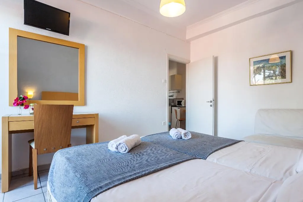 APARTMENT CAPACITY 4 Room, Argo, Skiathos
