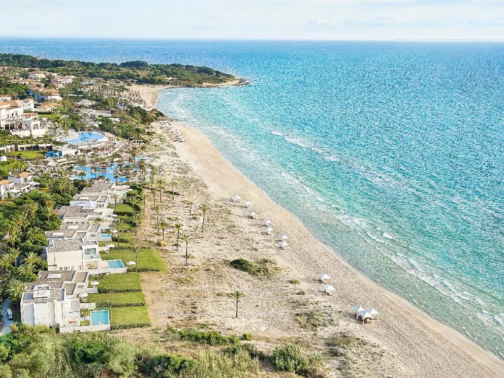 VILLA CAPACITY 8 Room, Mandola Rosa, A Resort to Live, Athens