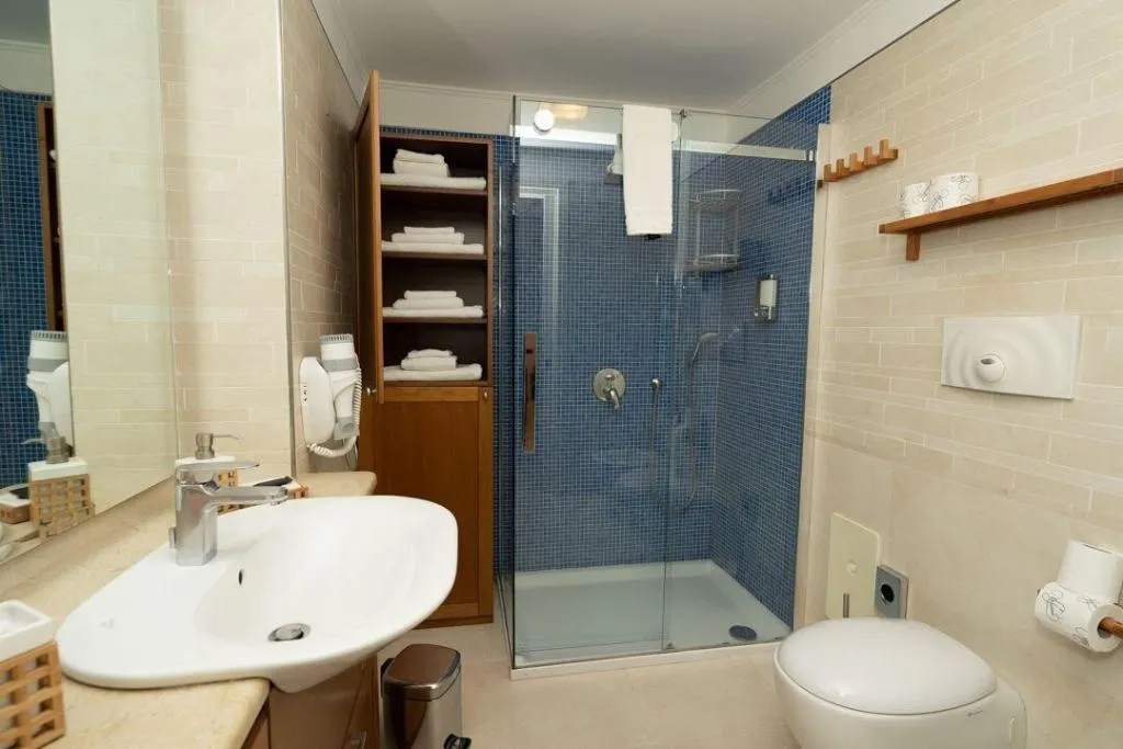 Room, Moon Luxury Rooms & Apartments, Naples