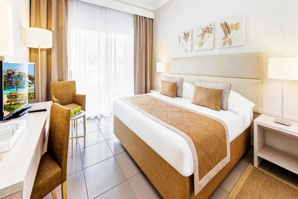 DOUBLE SUPERIOR QUEEN BED Room, Jaz Aquaviva, Red Sea Riviera